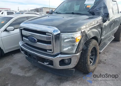 2016 Ford F-250 Lariat z USA, uszkodzony, nr VIN 1FT7W2BT5GED36059